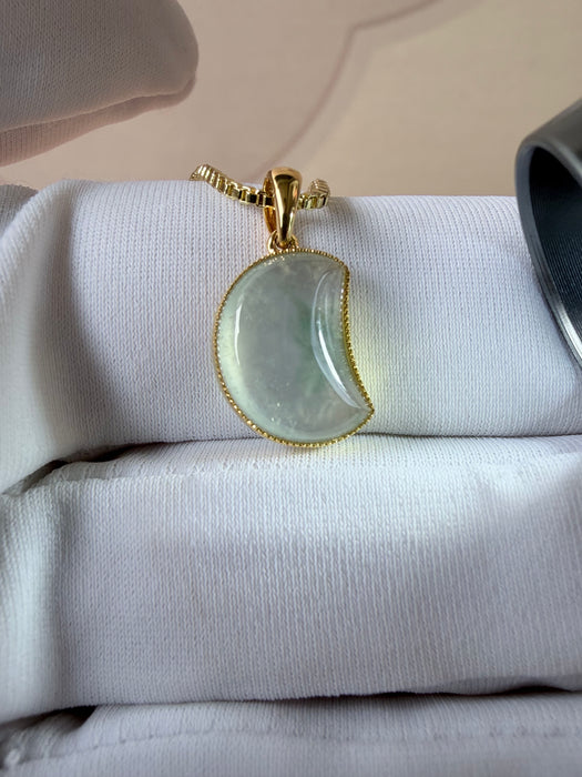 Crescent Moon Moxisha Jadeite Necklace - 18K Gold