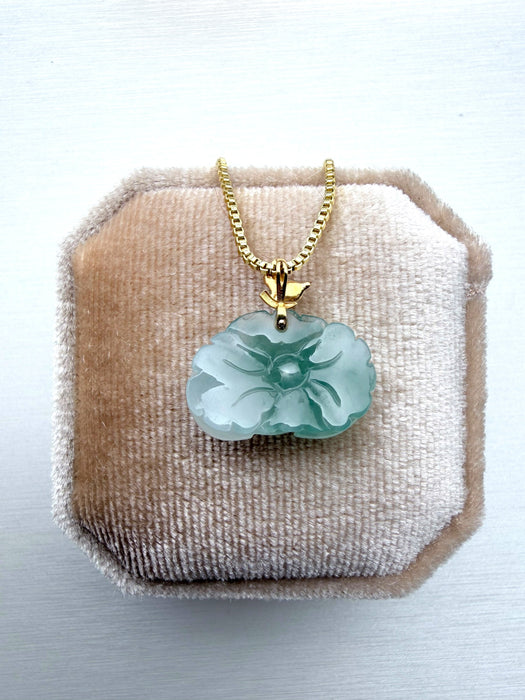 Duo-Tone Green White Lotus Jadeite Necklace - 18K Gold