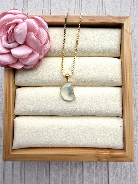 Crescent Moon Moxisha Jadeite Necklace - 18K Gold