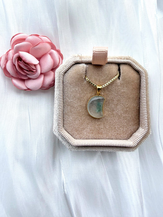 Crescent Moon Moxisha Jadeite Necklace - 18K Gold