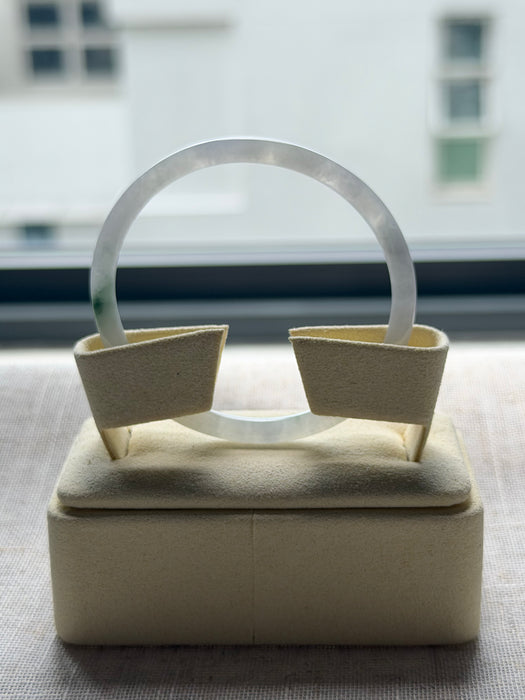 Oval Jadeite Bangle