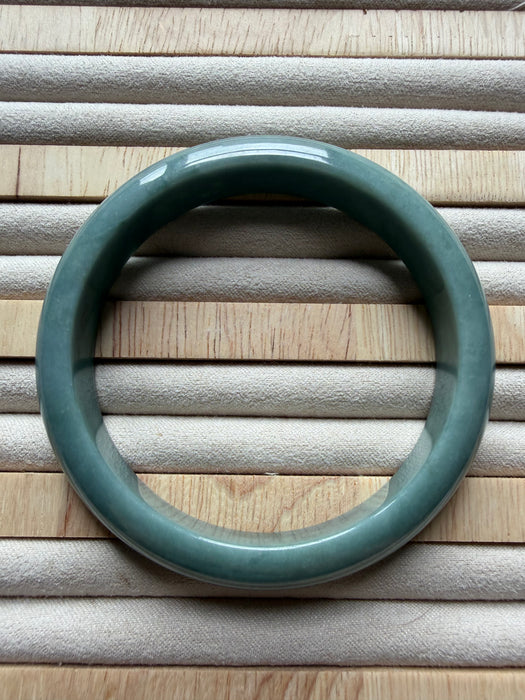 Guatemala Jadeite Bangle