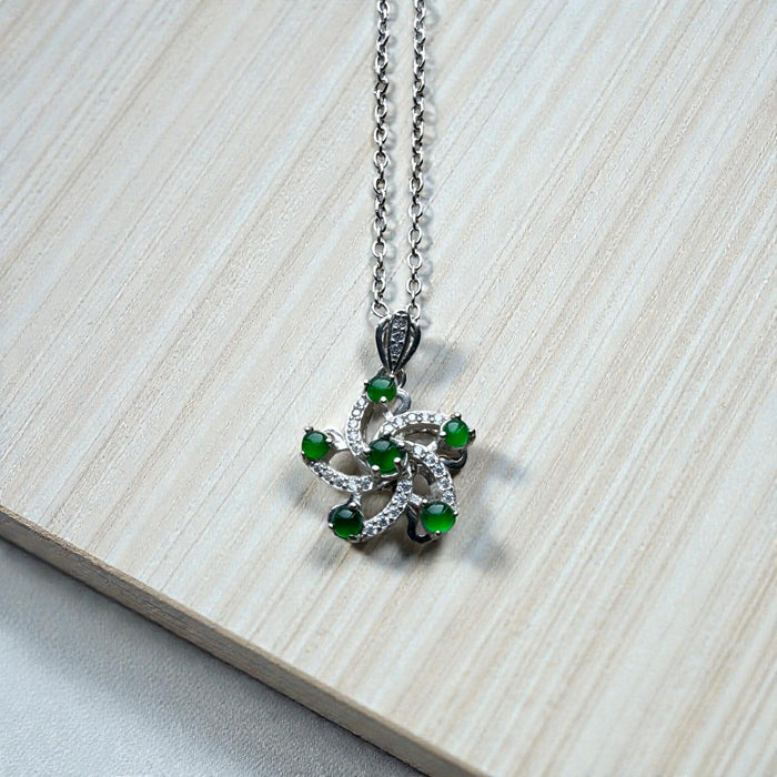 Green Jadeite Spinning Windmill Necklace