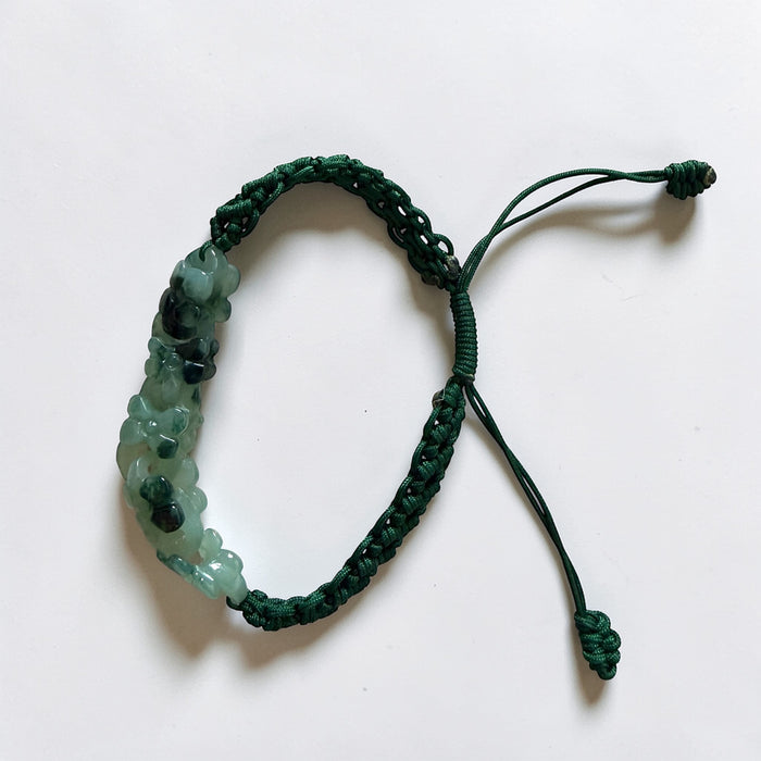 Green Floral Interlocked Shoupai Jadeite Bracelet