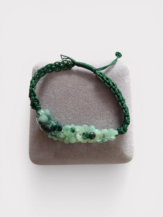 Green Floral Interlocked Shoupai Jadeite Bracelet