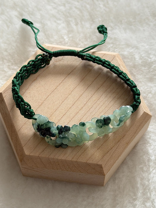 Green Floral Interlocked Shoupai Jadeite Bracelet