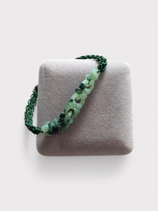 Green Floral Interlocked Shoupai Jadeite Bracelet