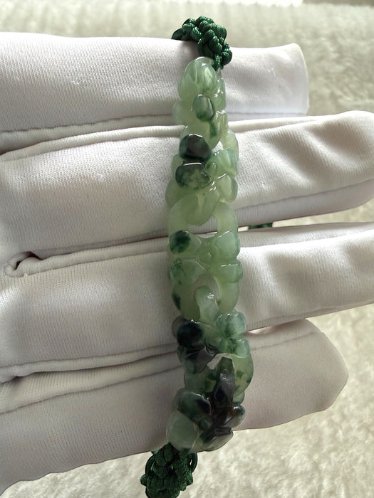Green Floral Interlocked Shoupai Jadeite Bracelet