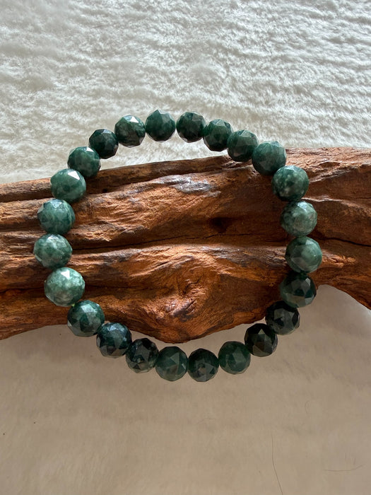 Faceted Guatemala Jadeite Bead Bracelet