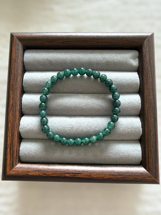 Green Guatemala Jadeite Bead Bracelet