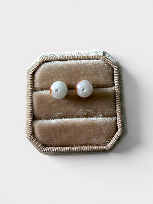 Round White Sajin Jadeite Earring Studs