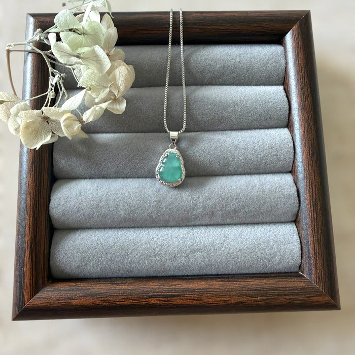 Hulu Jadeite Necklace