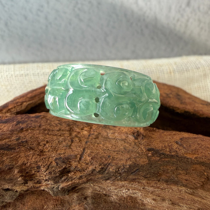 Carved Ruyi Jadeite Ring