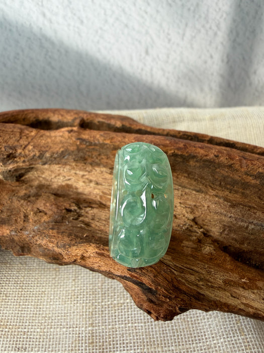 Carved Ruyi Jadeite Ring