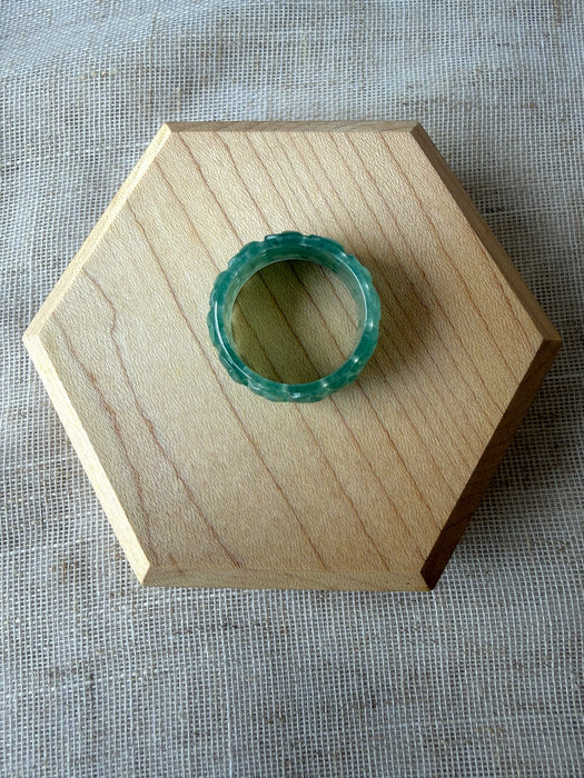 Carved Ruyi Jadeite Ring