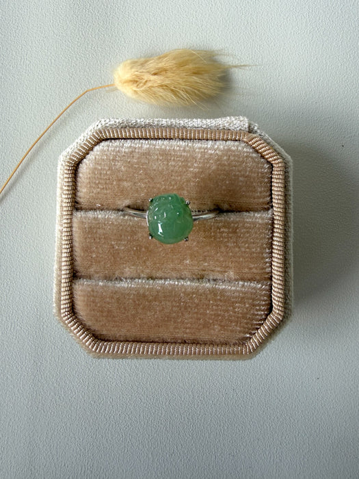 Light Green Pixiu Jadeite Ring