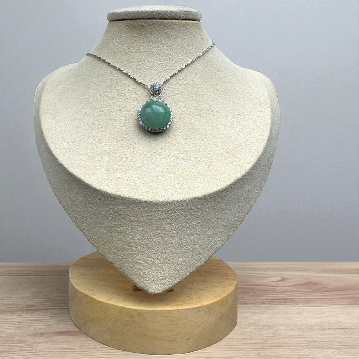 Green Round Jadeite Necklace