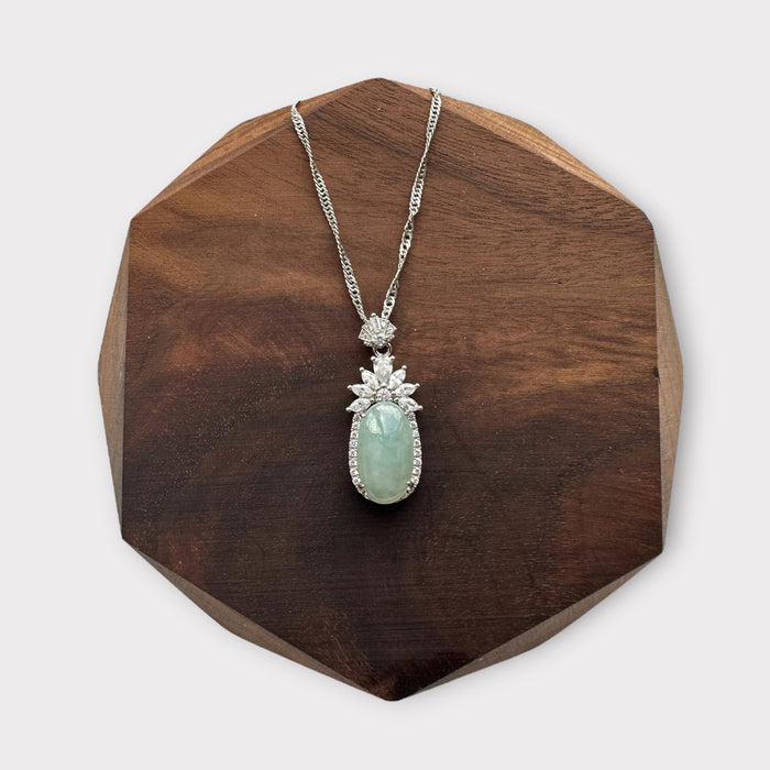 Green Oval Jadeite Necklace