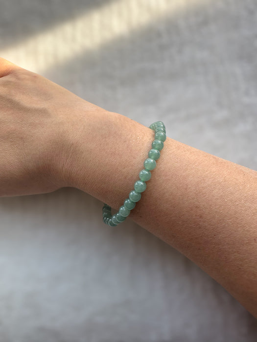 Guatemala Green Jadeite Bead Bracelet