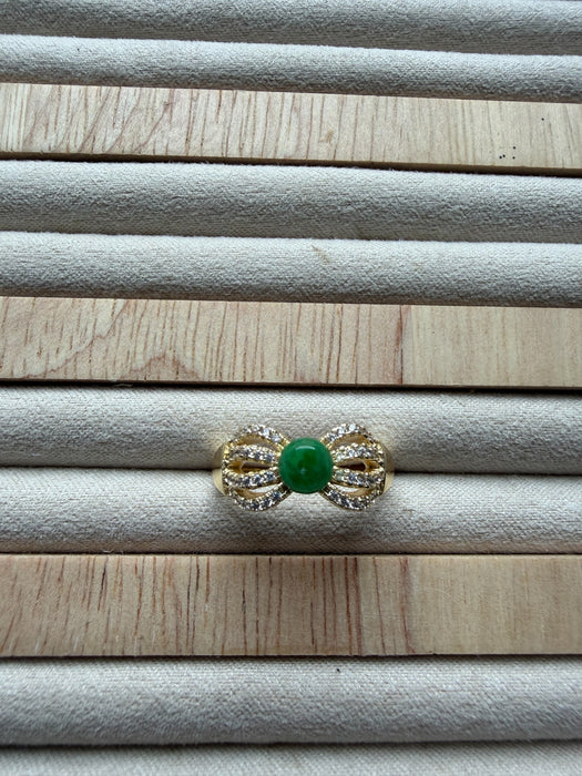 Green Jadeite Ribbon Ring