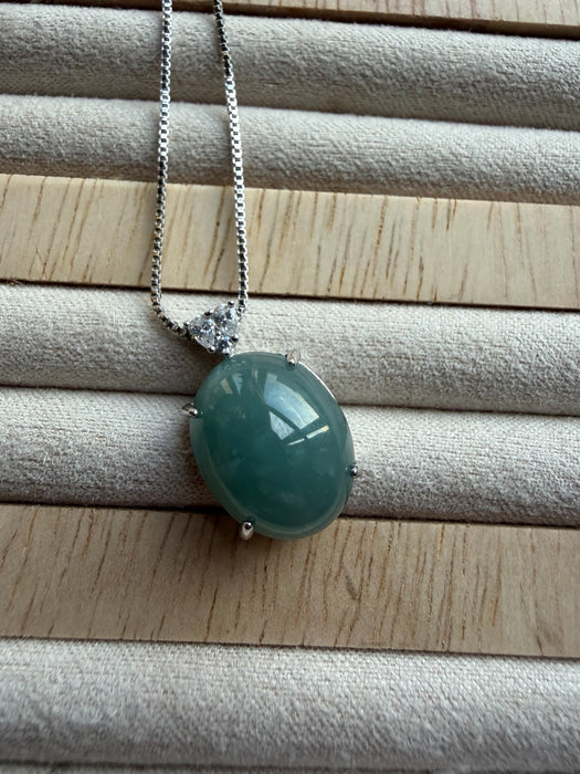 Green Cabochon Jadeite Necklace