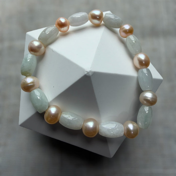 Jadeite Pearl Bracelet