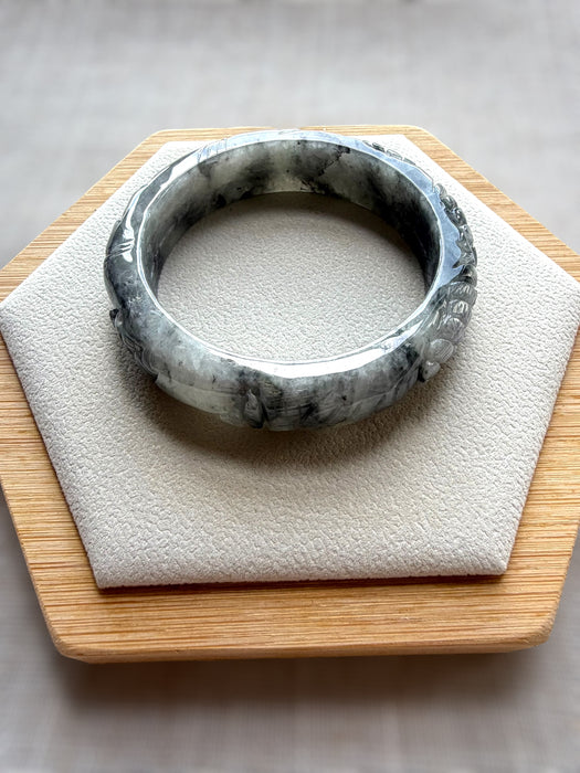 Carved Jadeite Bangle Set