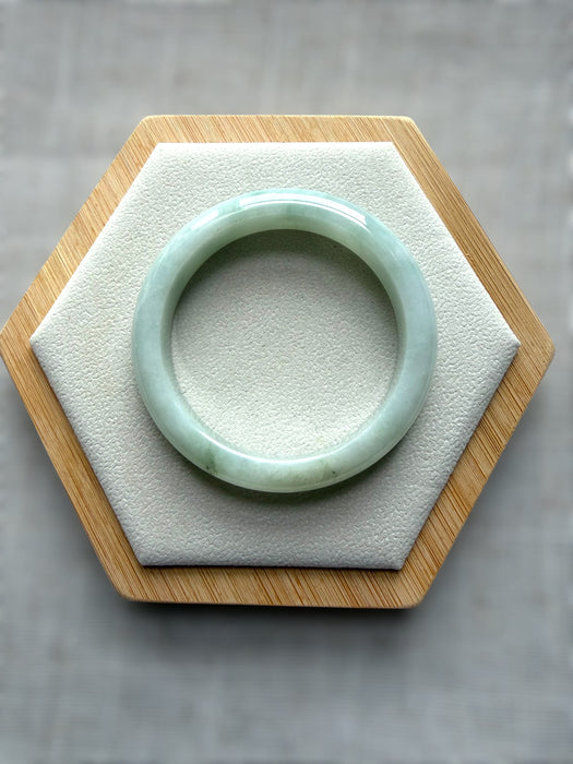 Green Jadeite Bangle