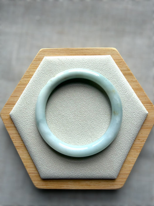 Green Jadeite Bangle