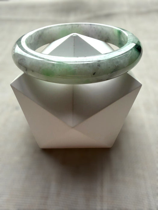 Green Wuji Jadeite Bangle