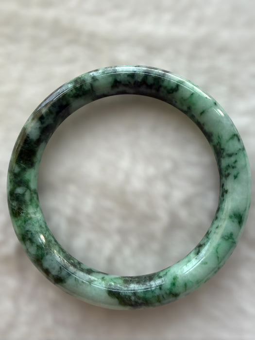 Spicy Green Jadeite Bangle