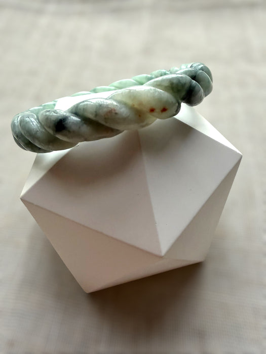 Pleated Jadeite Bangle