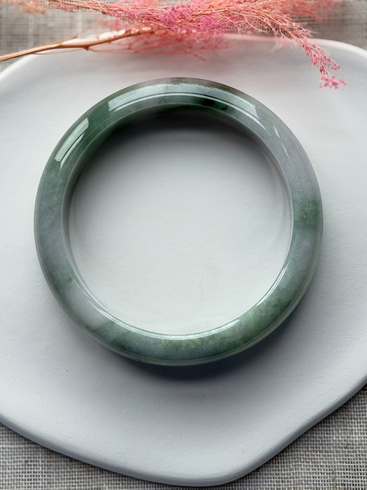 Round Green White Jadeite Bangle