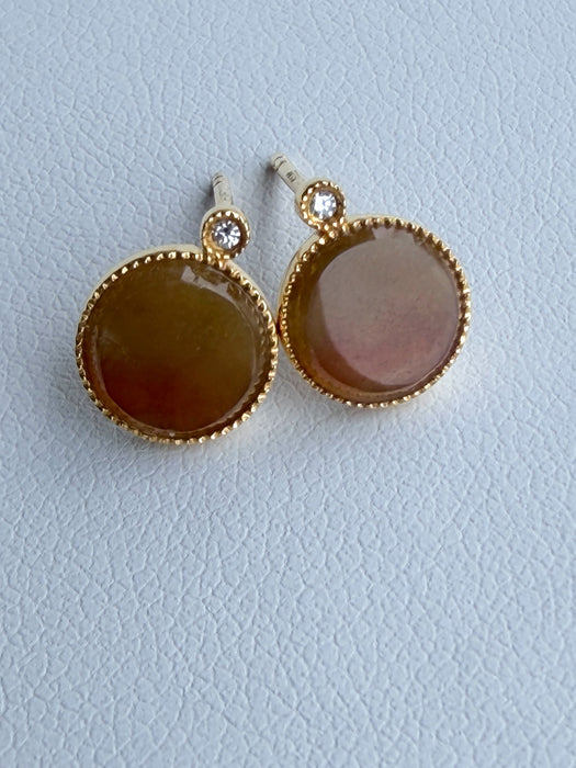 Dreamy Jade round stud earrings featuring warm-toned jade stones in gold-tone beaded settings with sparkling accents.