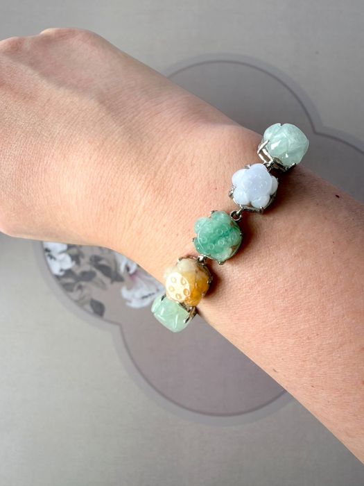 Lotus Flower Jadeite Bracelet